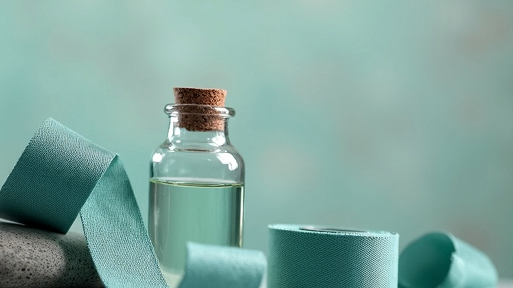 The Vial and the Question Nobody on the Product Page Will Answer